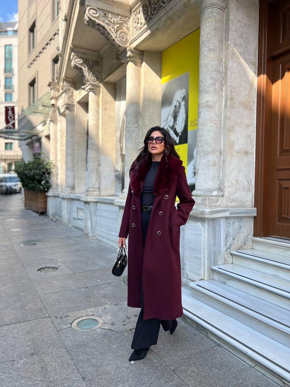 Pallto “Royal Fur Collar”