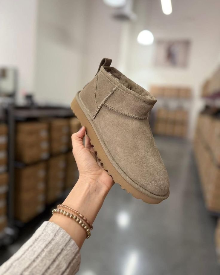 Cizme "Rehat në Low"